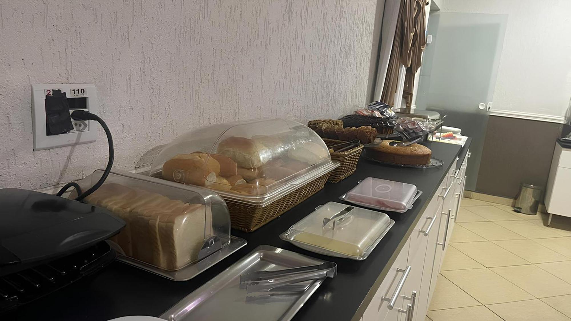 Hotel Tenda Brigadeiro Sp เซาเปาโล ภายนอก รูปภาพ